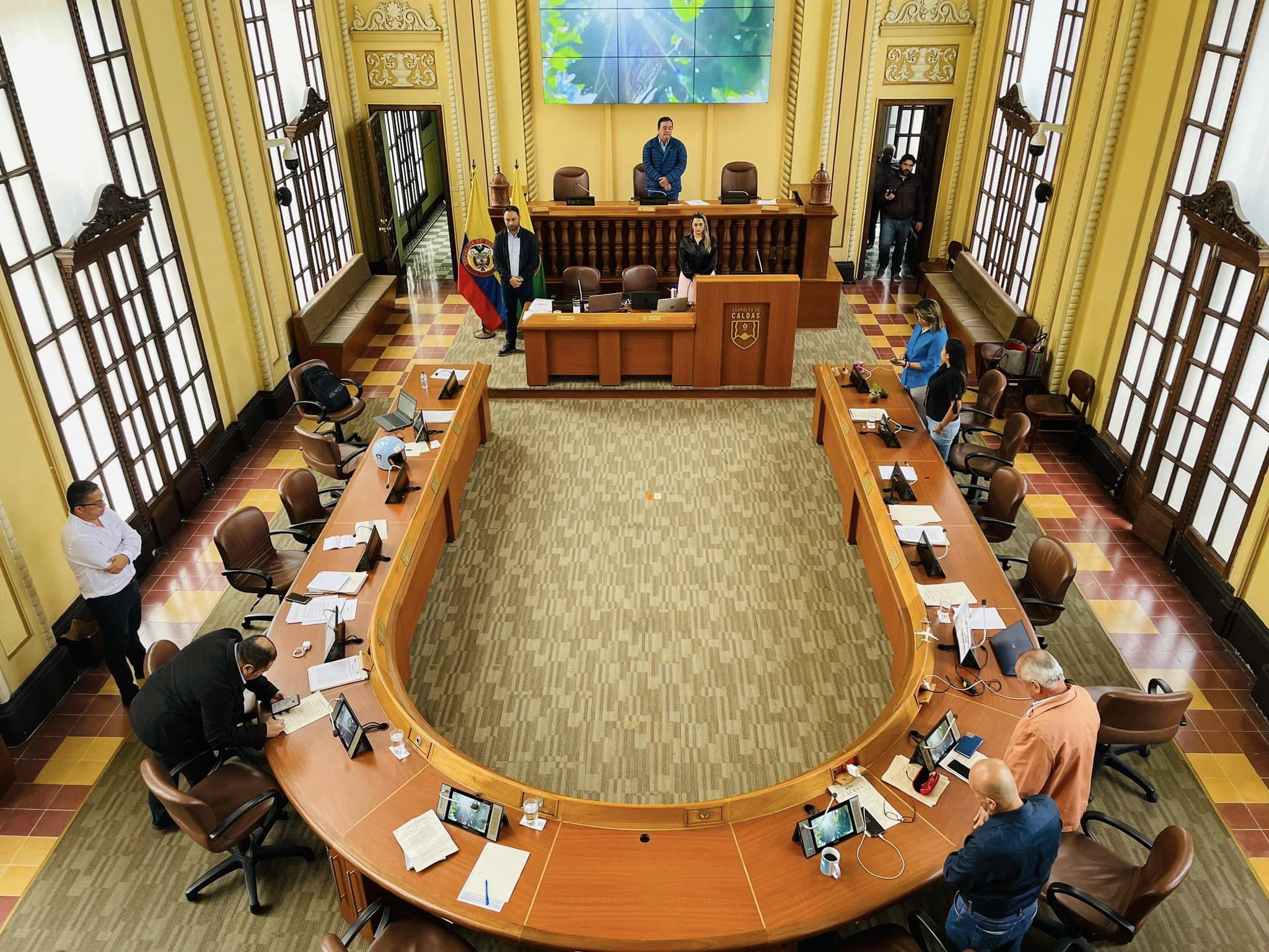 054c74df 7ab6 141e 95cf d365b33a38d7