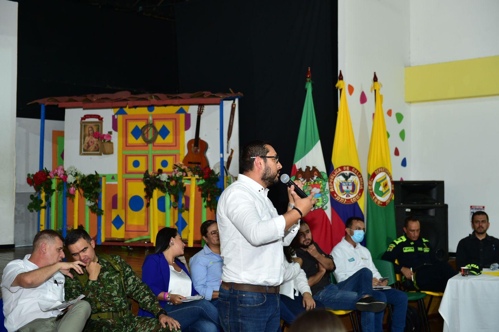 09ce2adf f66a c339 c364 7fd535c63dd3