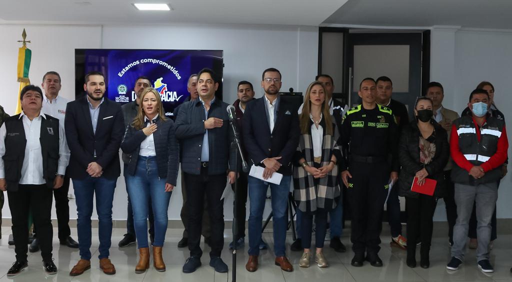 1ceff351 8b45 6d8c 80ad fb1015307c72