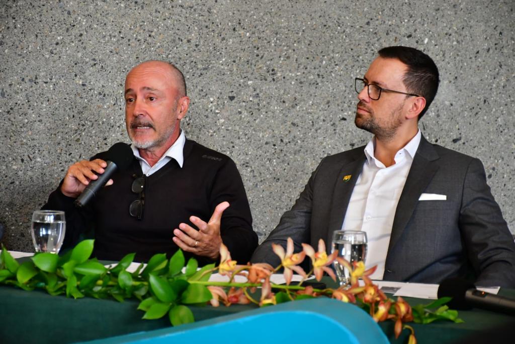 22ef3277 d83a b407 bca1 191e98e12d1f