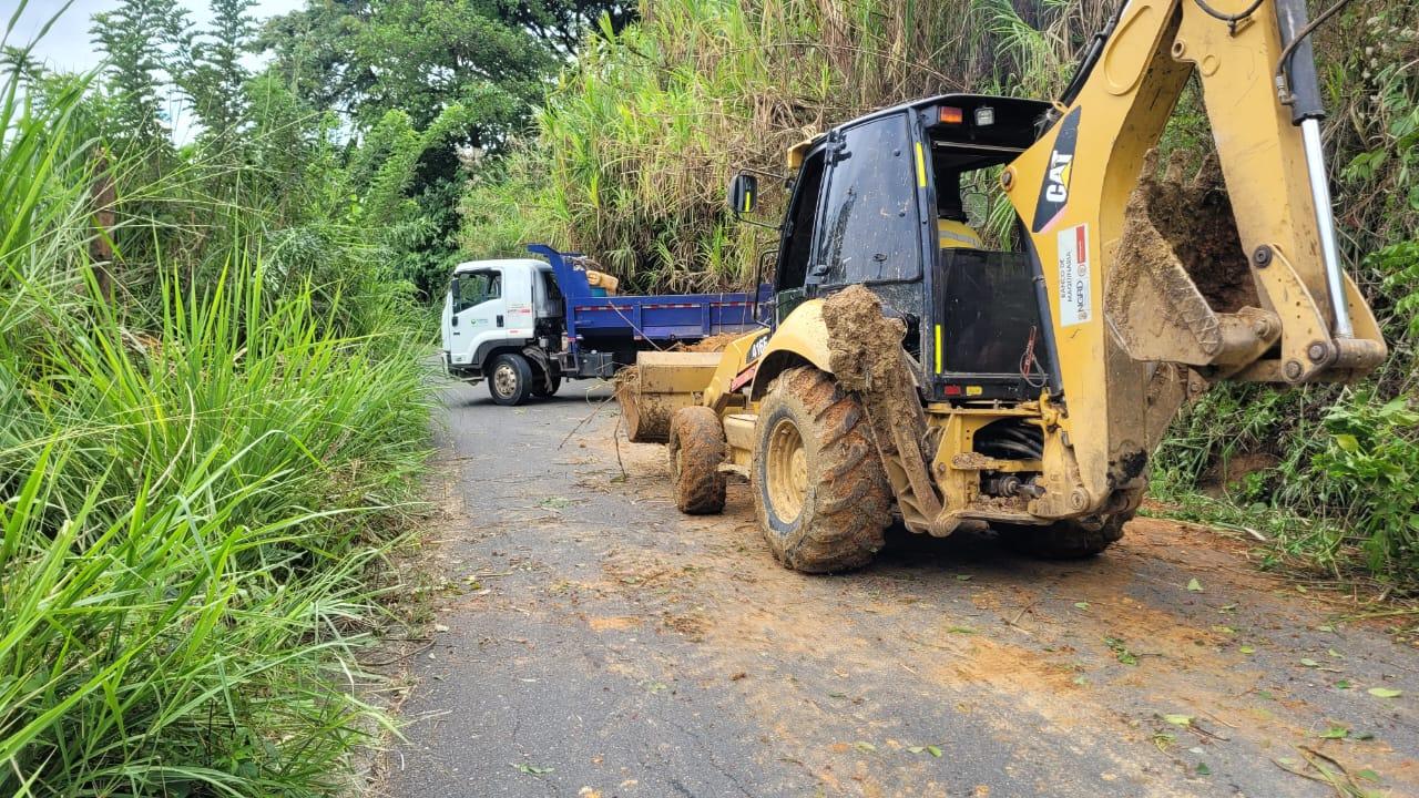 e2de4ef9 0630 8329 6b40 7e904dcf0ea6