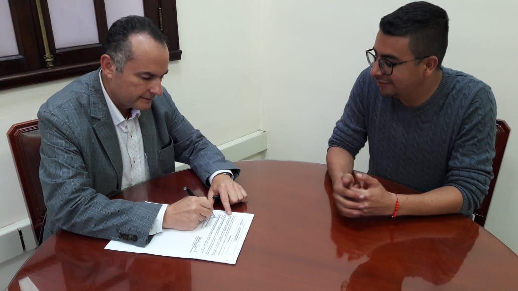 2e1f38fd 5627 13d0 396d acc884390cd8