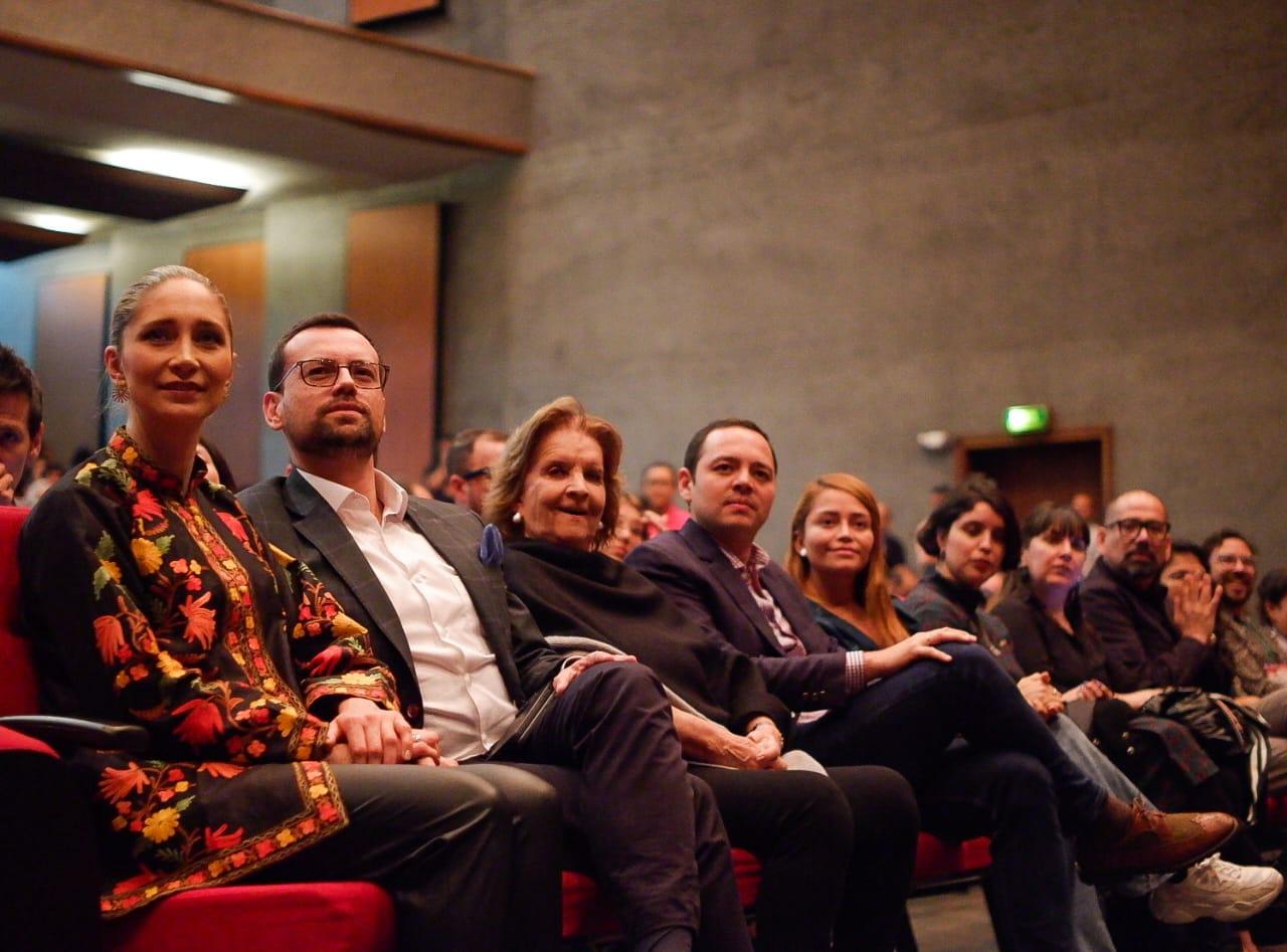 34bedfb9 2c63 380c e5be b8572f5af368