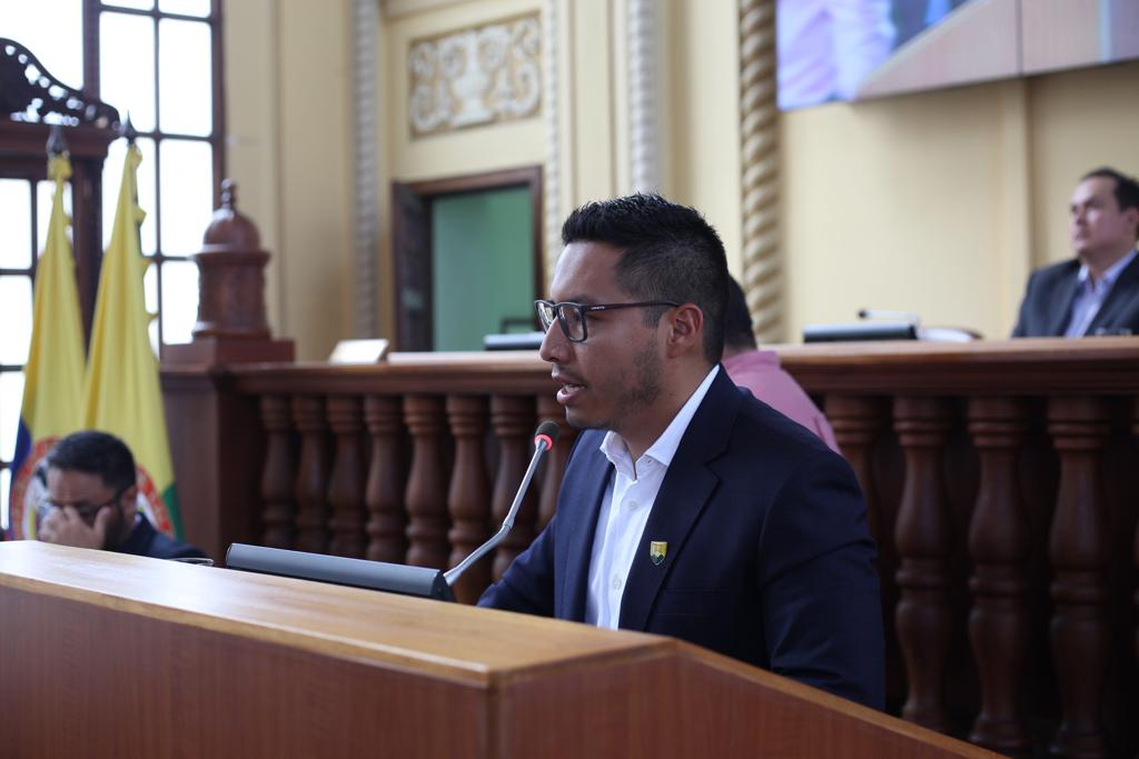 3950dee1 26d6 06b2 5d0c bd04008e2faf