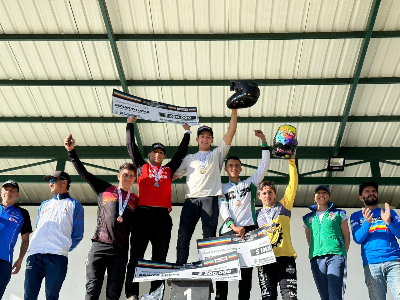 4663d608 13e6 5a32 af01 eff080c68401