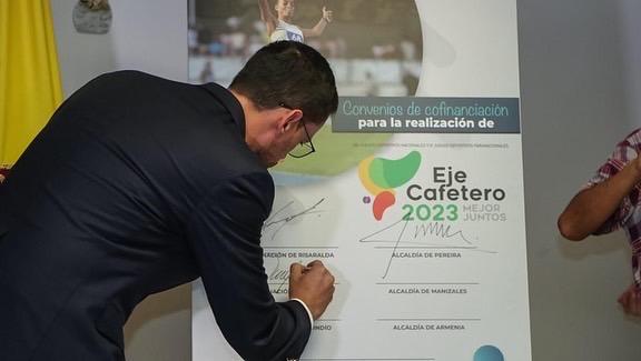 4ef0a22e 1320 c0de 131b 6a196bbffc6b