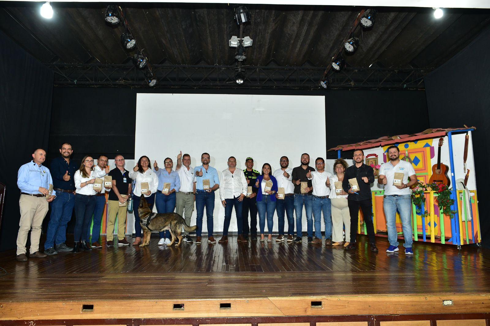 6d8eb5f2 abfc b752 367d ac0b17f8169c