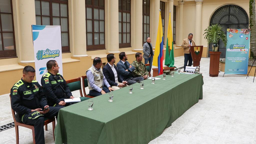 78d7b459 b921 abe1 af1c ea2808949e3e