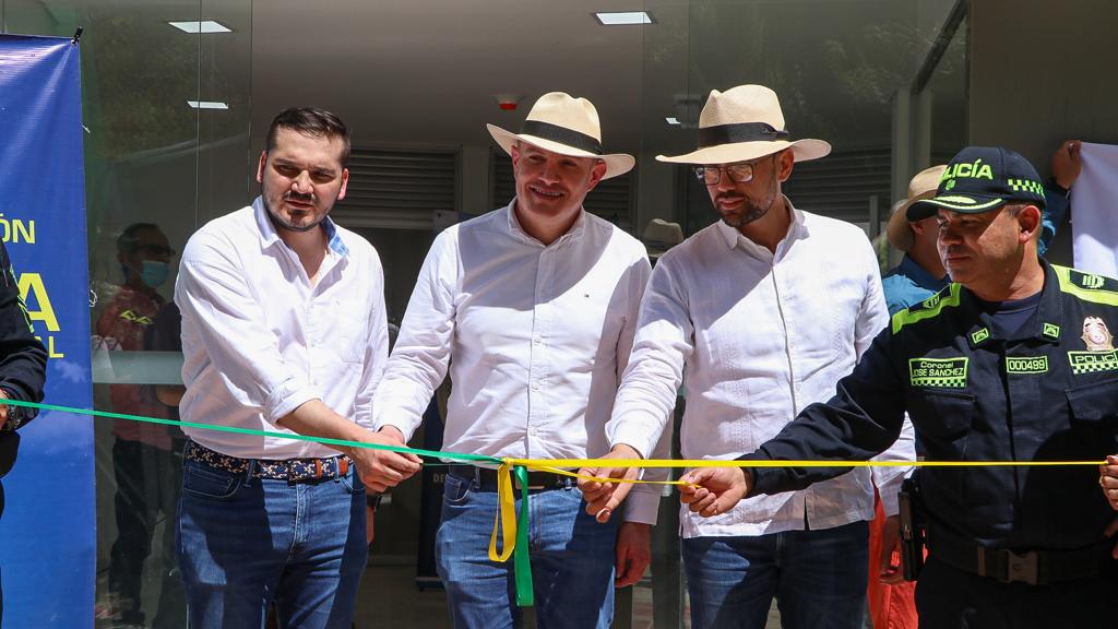 7c4e1354 6b50 2f21 0e76 059952ad0fbe