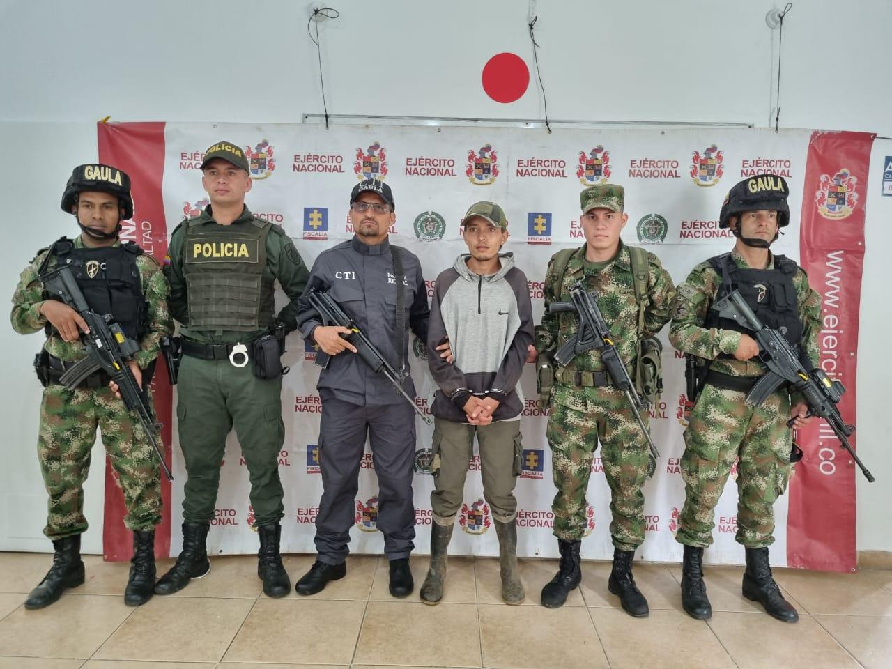 7f4de59e 8ae7 f9b9 3363 c3e2e211da68