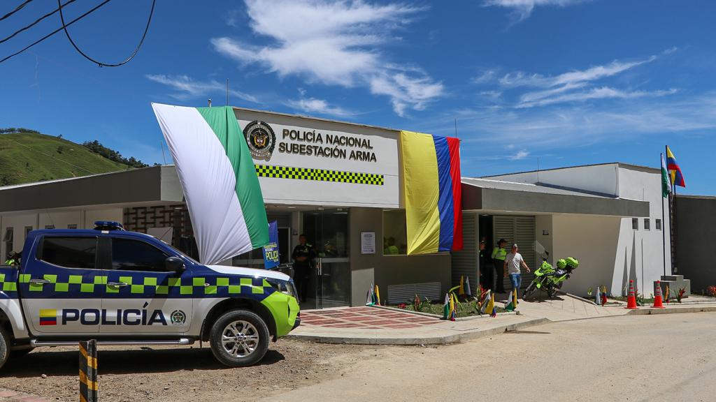 828ed704 75a9 44e0 4eb6 cdfd9b89a12a