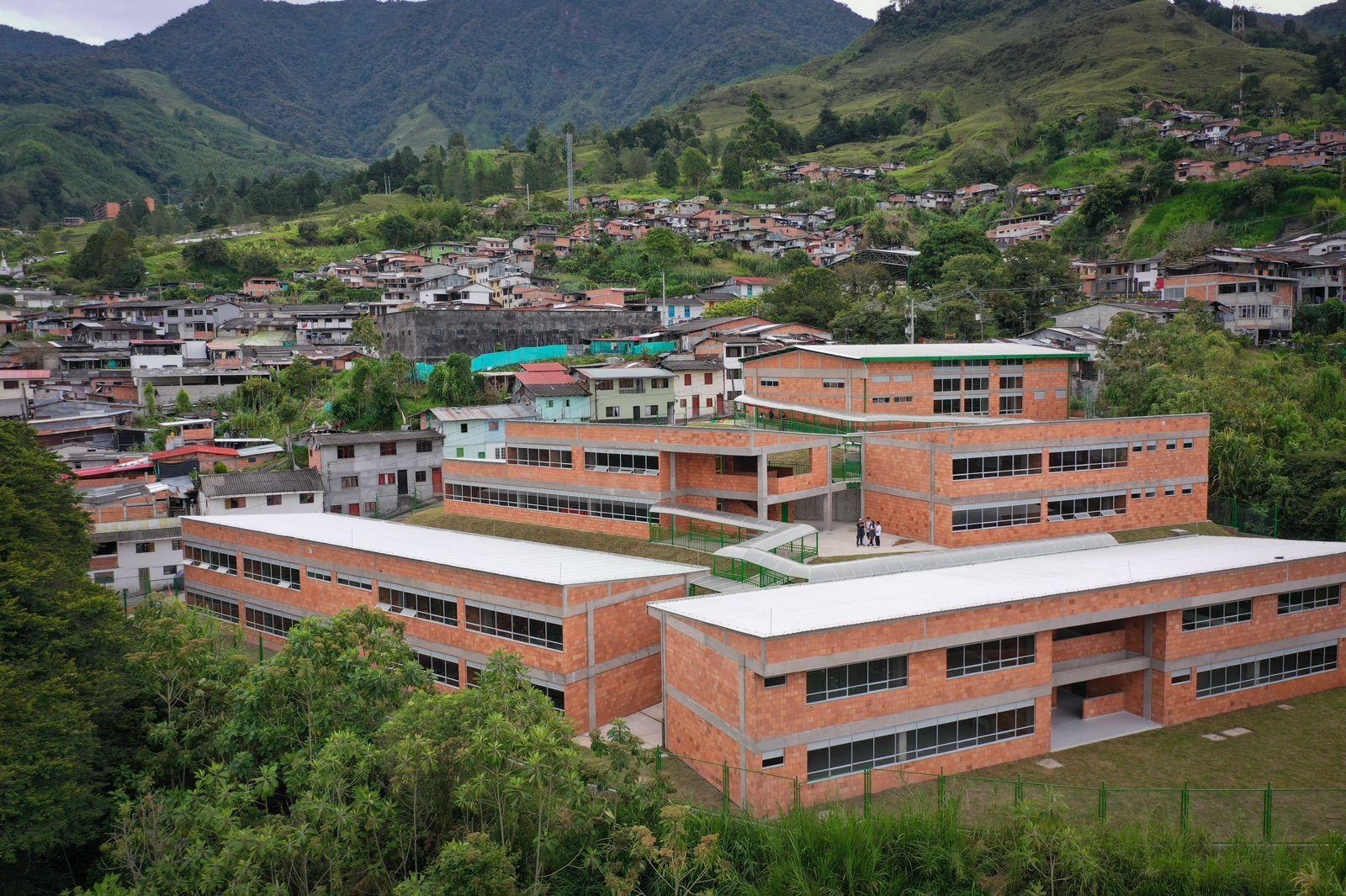 8a7c91e4 3498 67ea 40cb a10a7f1629bb