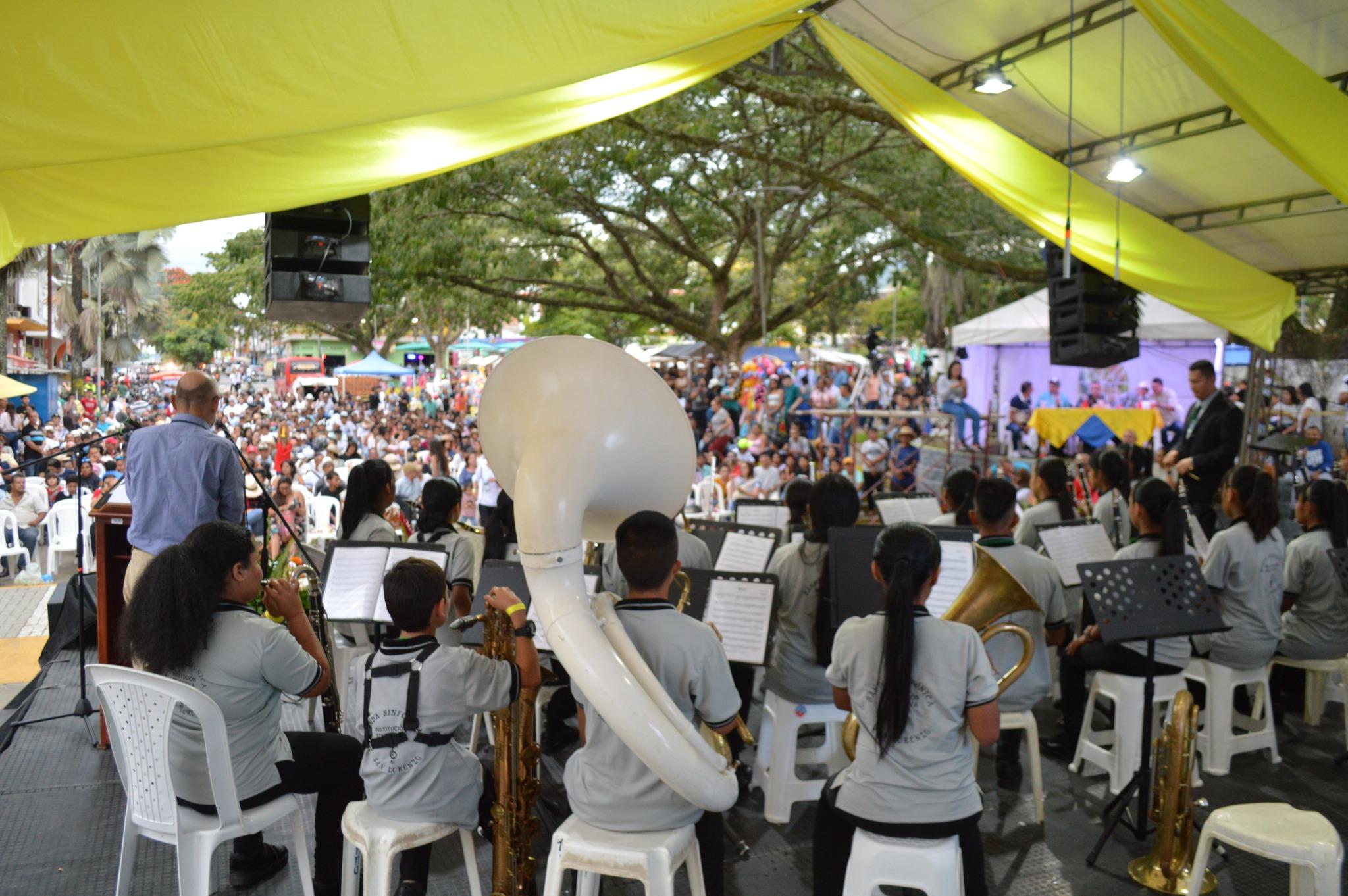 93f92117 4b42 187f 2737 11e202a3f100