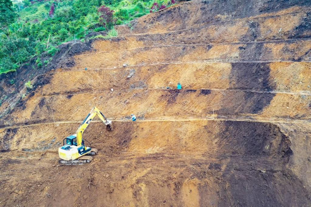 9f998284 a7cf 9982 5848 46a7442b9020