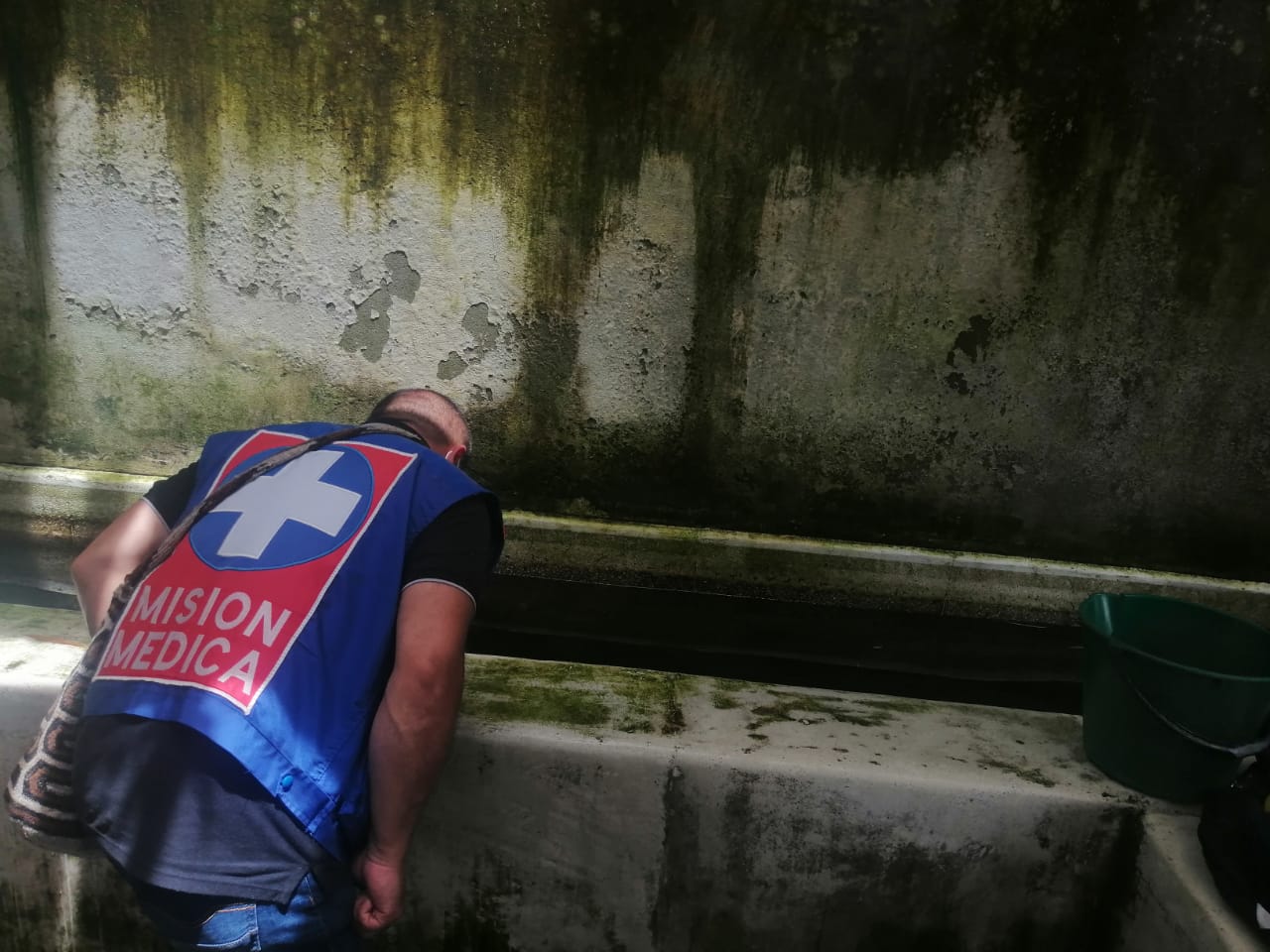 a747c8d5 7a08 0c4b 99e8 f6ed46bbf243