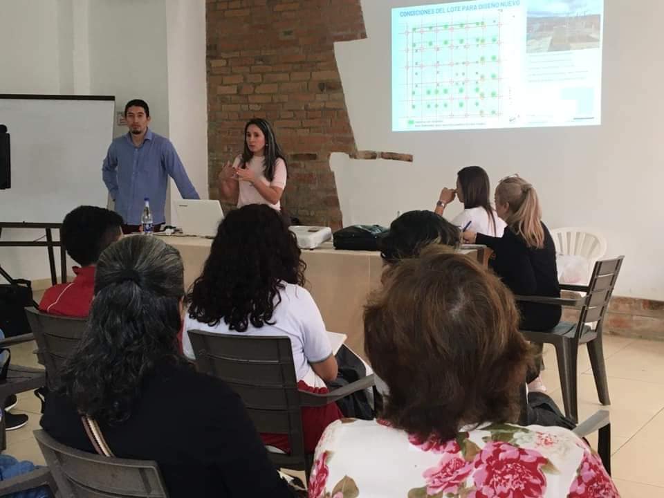 ad7cd924 5b0e efa3 55f0 a7b9a21f5200