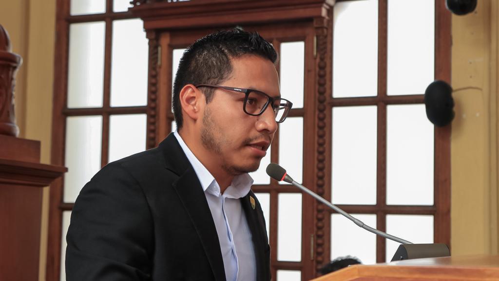 ae8ee182 91d0 83b2 2eb4 311458bec5be