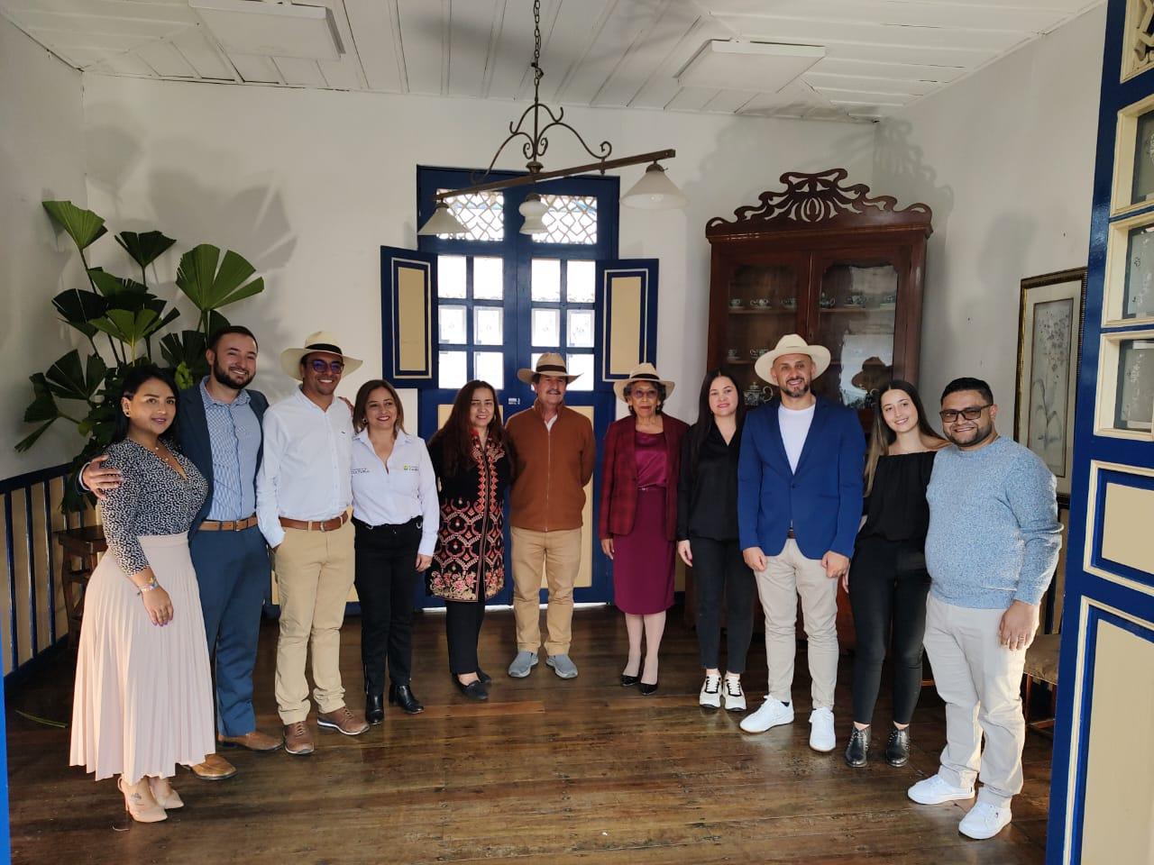 aeb5513e 18b9 dc64 8063 98da5ea622e6