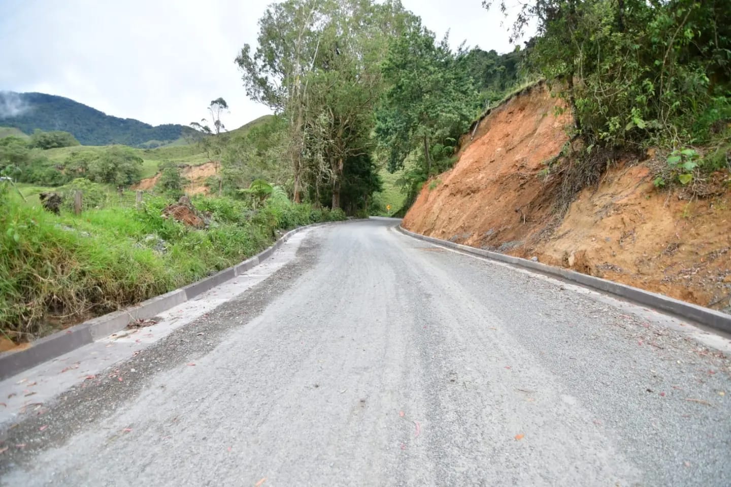 b42ab836 dbf7 8543 1170 a788653785fe