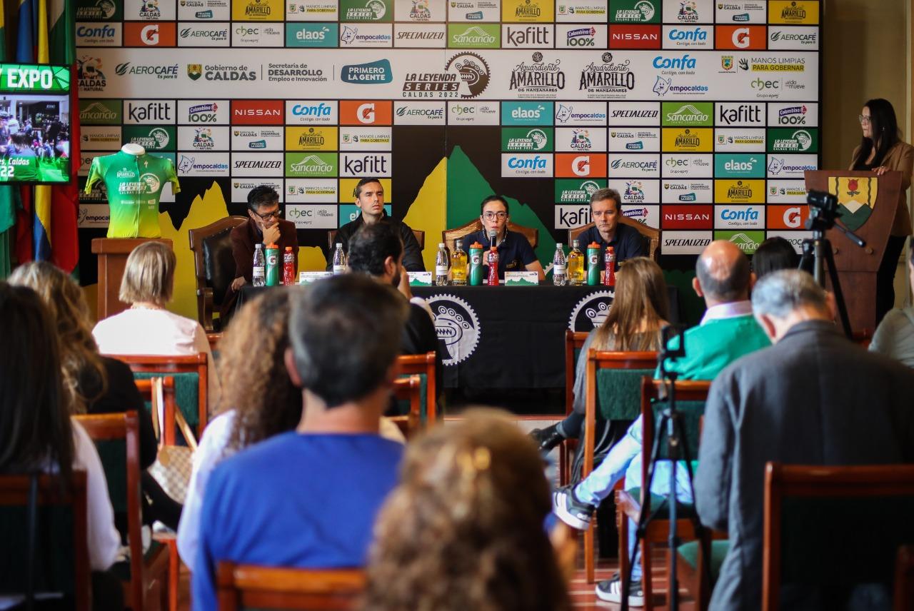 b87d20f6 3915 55b2 f9b2 73139735ec9a