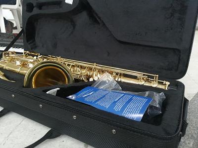 imagen instrumento saxofon