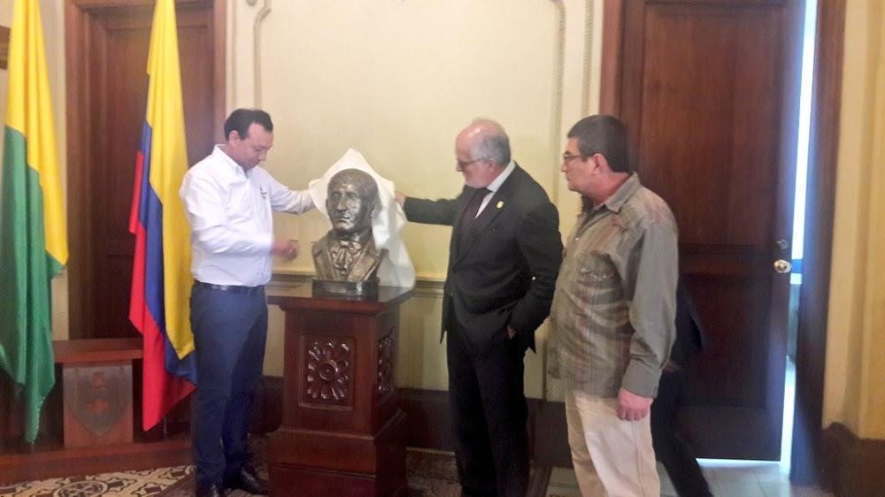 busto