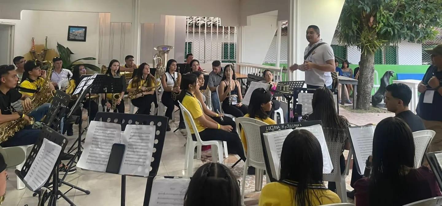 ccb7c1a2 f842 8d47 983c 5e6068a14783