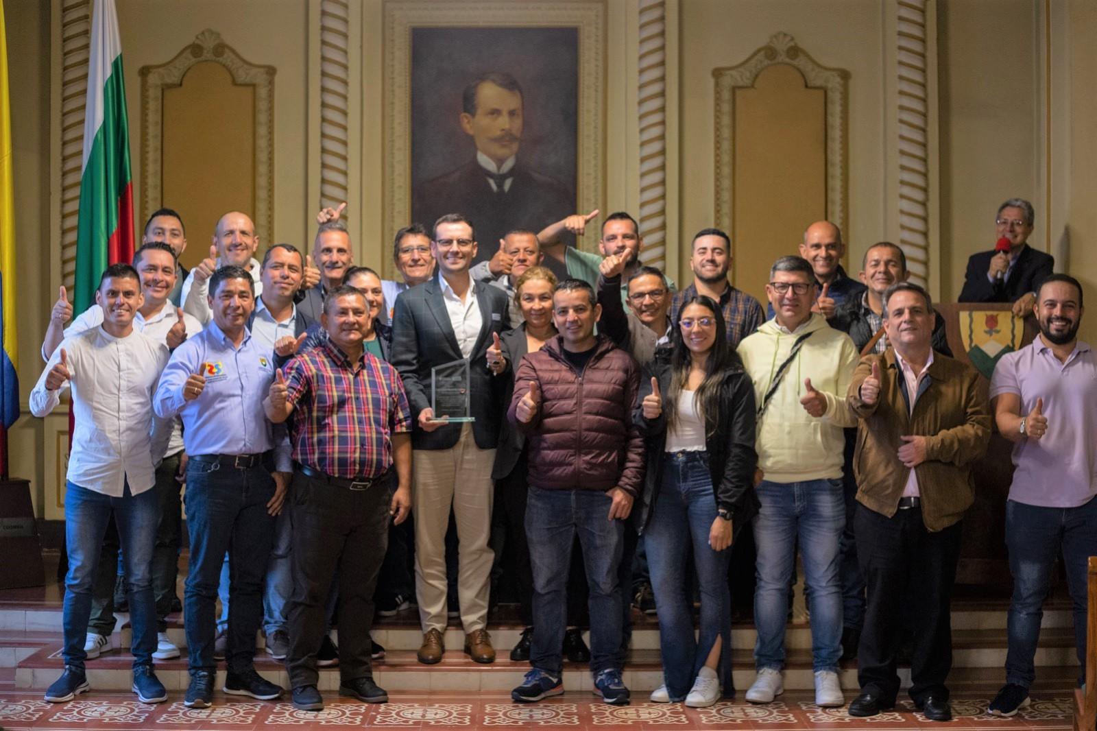 d0b7981f f439 7984 7886 6666dc72aed7