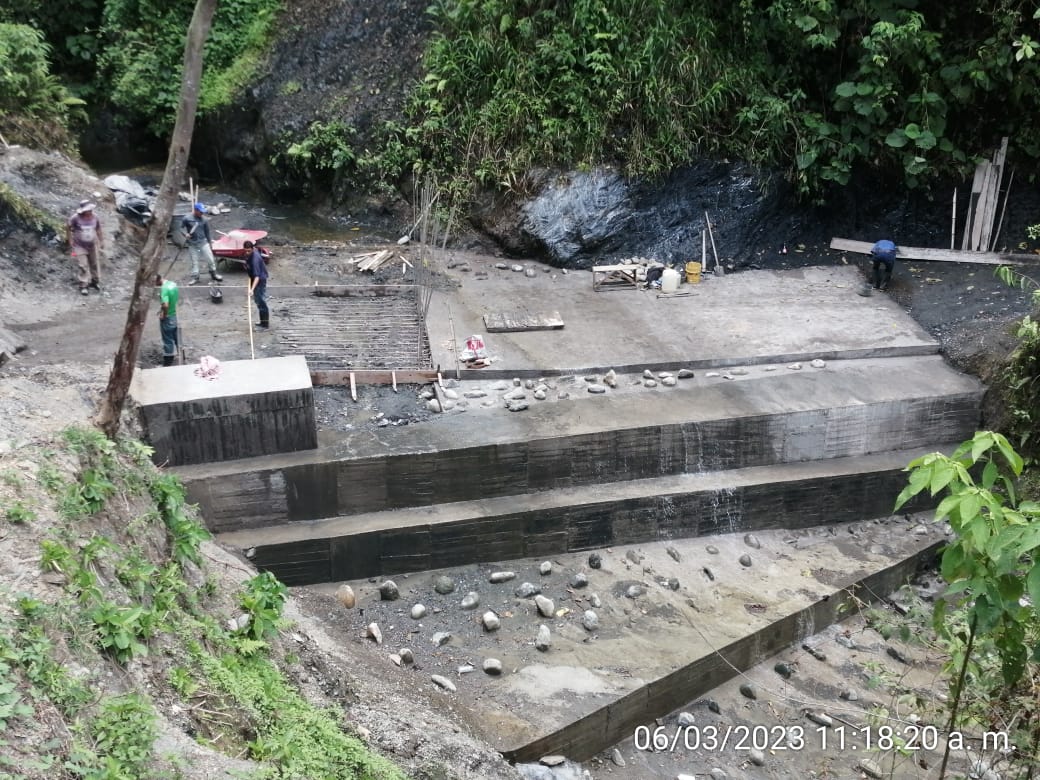 d64c78d9 00f8 11c6 6db9 dd1970a0c6e5