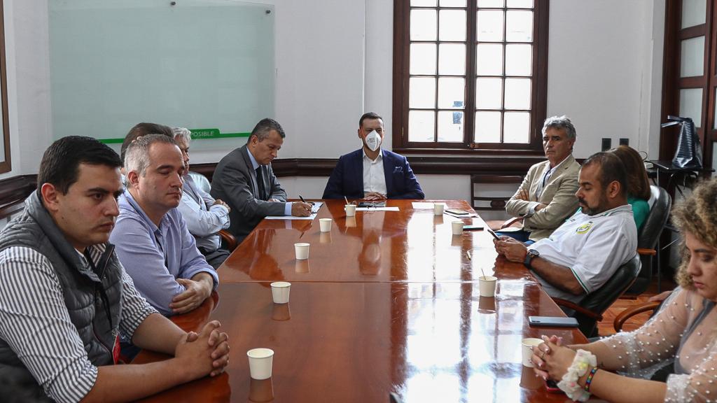 e29f8eff 397d 89d3 9409 8f11a6dbe26f