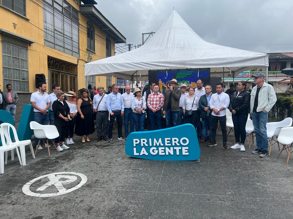 e3e86a18 36fb 6bd6 4dcb 677201f5bc7f