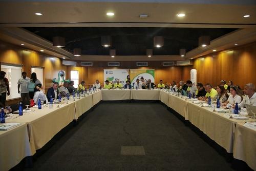 f6ee0d0c 5098 c90c 488a acfe561e