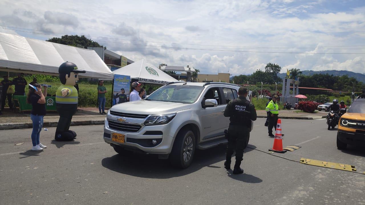 fe56d6dc 8f6d 53d3 0dbb 1ffb5a4ec574