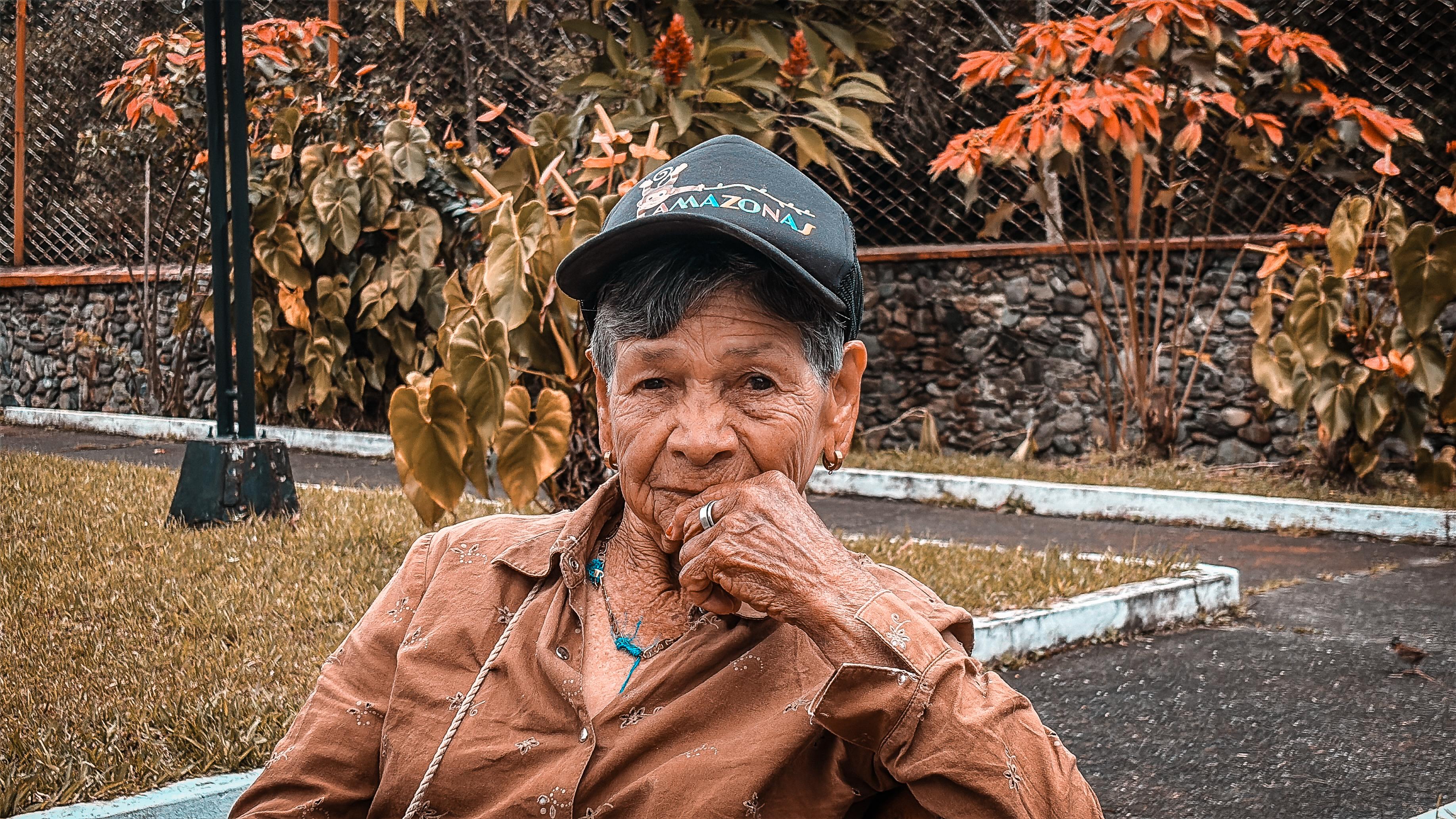 6 d personas mayores