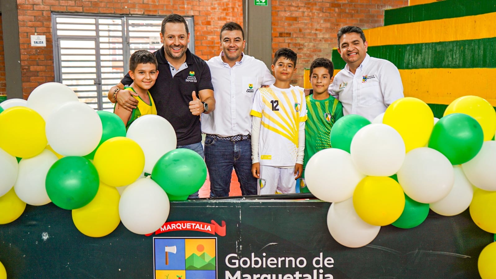 Gobernacion de Caldas entrego obras de mejoramiento en escenarios deportivos de Marquetalia