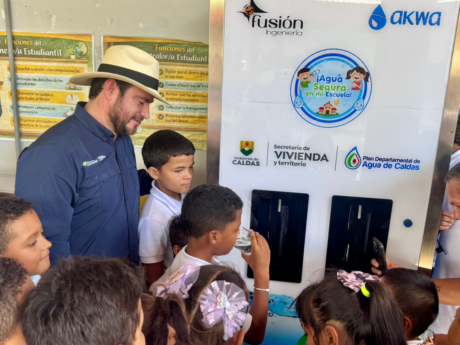 Plan Departamental de Agua inicio la entrega de plantas potabilizadoras a instituciones: avanza la estrategia Agua Segura en mi Escuela