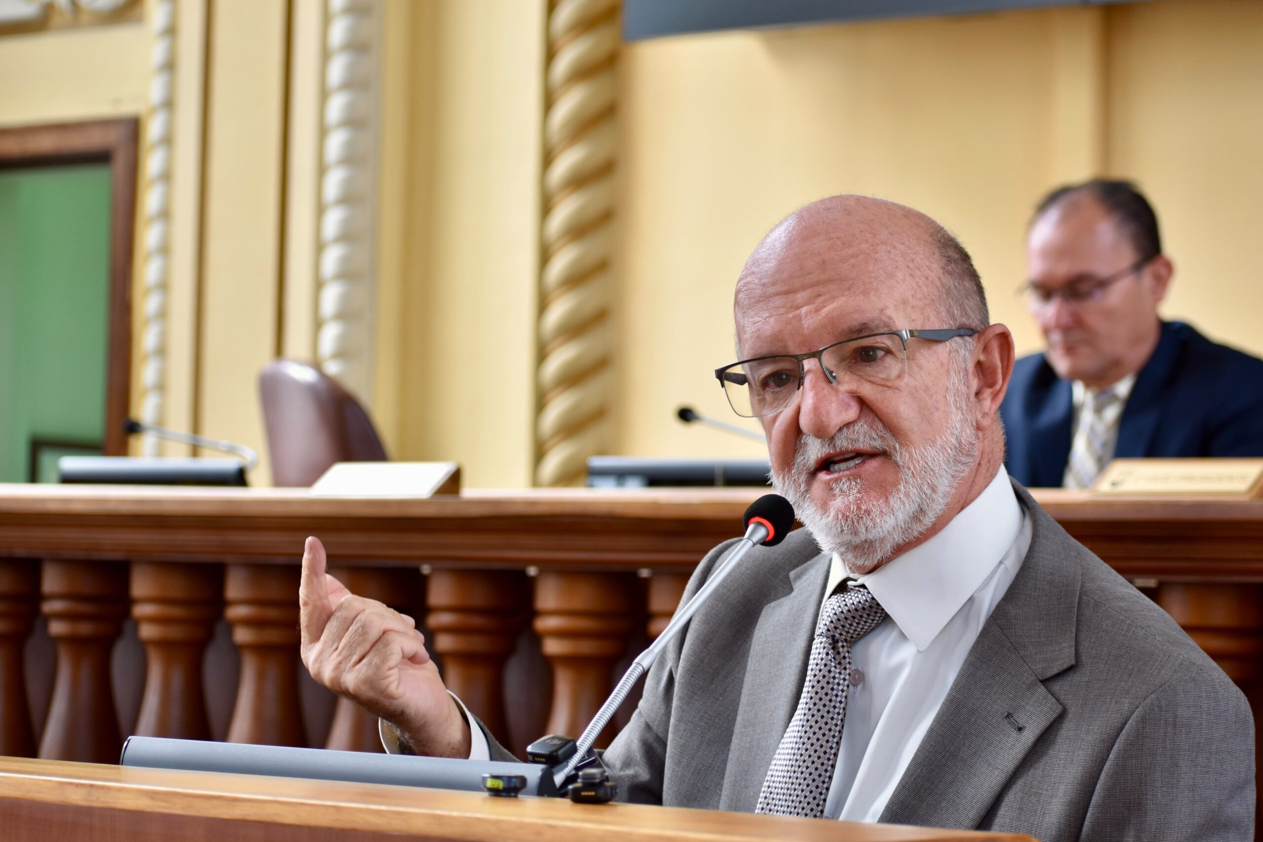 Gobernador de Caldas clausuro periodo de sesiones de la Asamblea: control politico y fortalecimiento del Plan Departamental de Agua, temas clave
