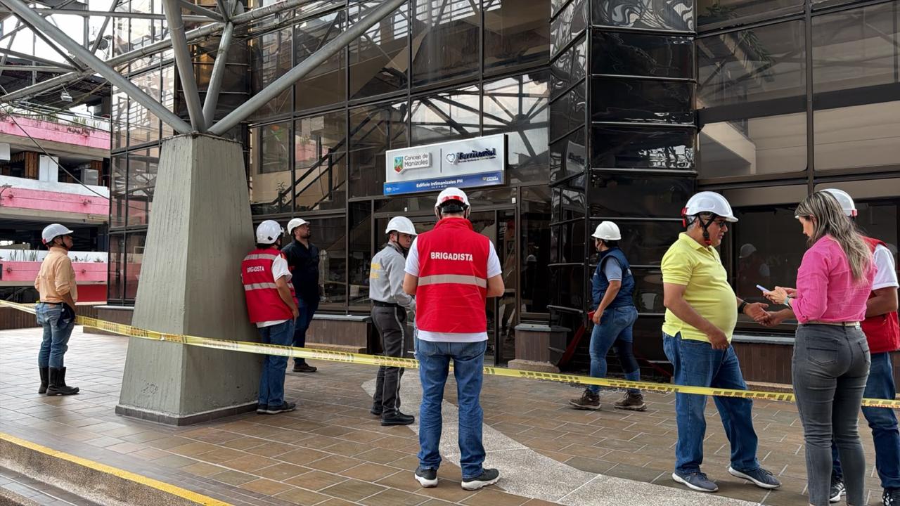 Sede de la Territorial de Salud de Caldas permanecera cerrada al publico debido a danos en su infraestructura