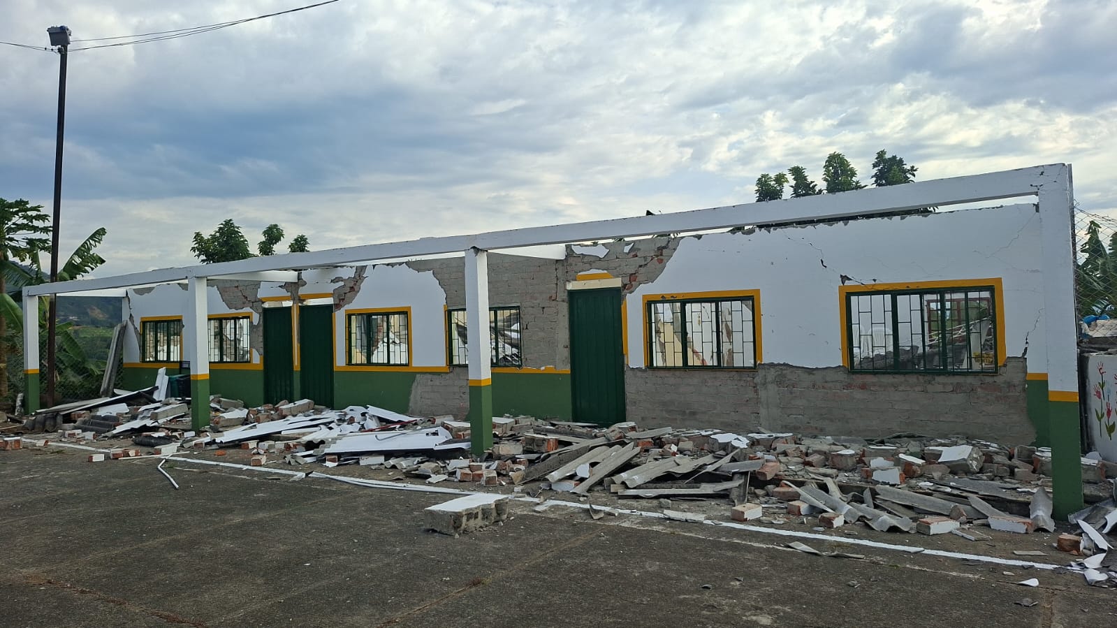 Secretaria de Educacion de Caldas presento ante la Asamblea informe sobre los avances del retorno a las clases presenciales