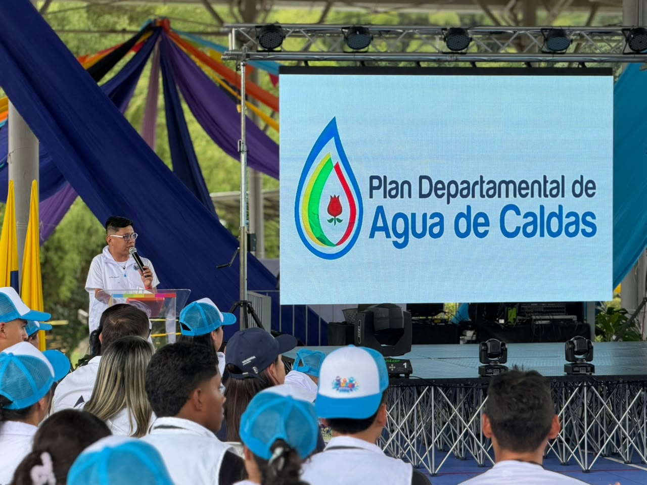 Inicio la IX edicion de Expoclubes 2026, un encuentro que reune a los defensores del agua de Caldas y sus proyectos de cuidado y conservacion