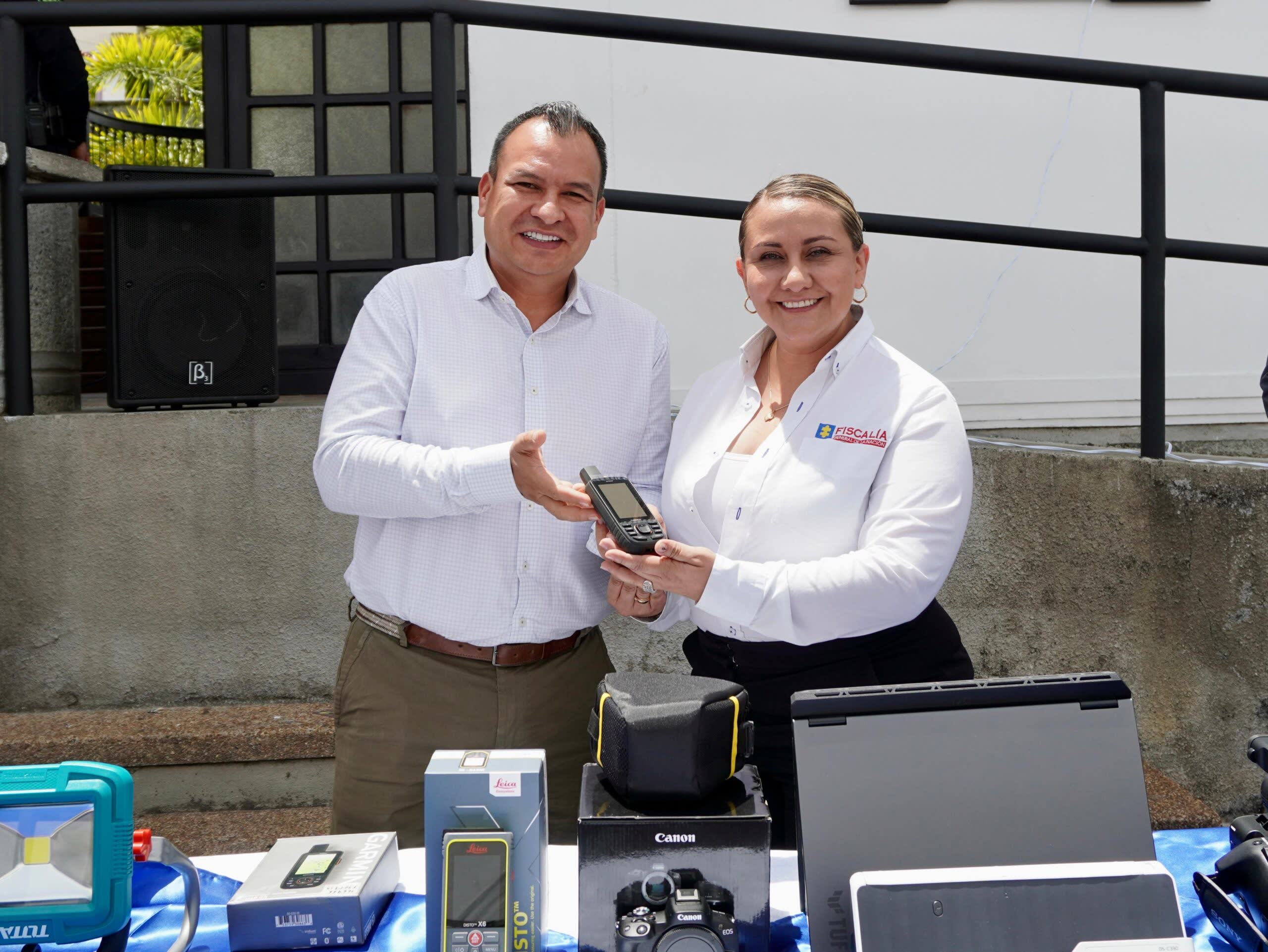 Gobernacion de Caldas invierte $325 millones en tecnologica y movilidad para fortalecer la investigacion judicial en el norte del departamento