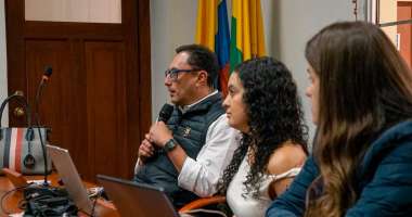 Caldas refuerza el sistema de compras publicas locales con la actualizacion del Registro de Pequenos Productores