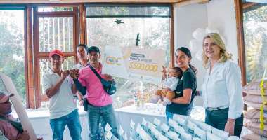 En el Dia Mundial de las Abejas, Caldas impulsa la apicultura y fortalece a las asociaciones del departamento