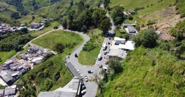 Atencion conductores: habra cierres programados  y pasos controlados en el acceso sur de Neira por obras de alcantarillado