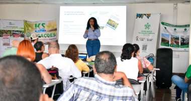 Con nuevas estrategias de riego y manejo de cultivos, Caldas se prepara para fortalecer la caficultura frente al cambio climatico
